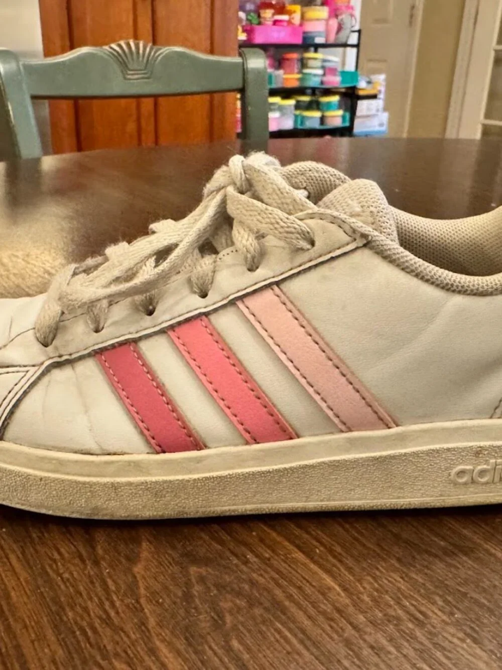 Adidas Girls Size 2 Grand Court Base White Pink Ombre Stripes Sneakers